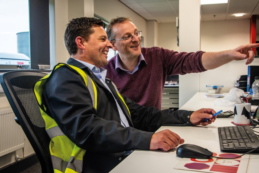 Esko-Essentra-people